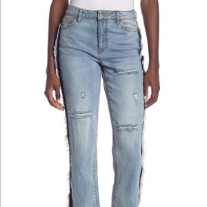 NWOT Straight Leg Raw Hem Distressed Mom Jeans